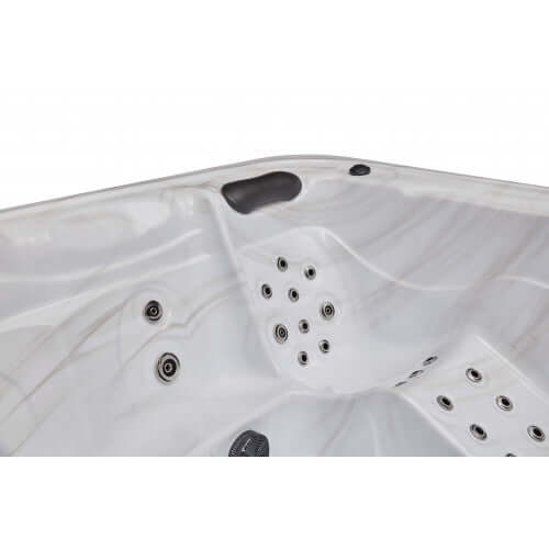 Luxury Spas Infinity 5-person Spa, view 4, RecovAthlete