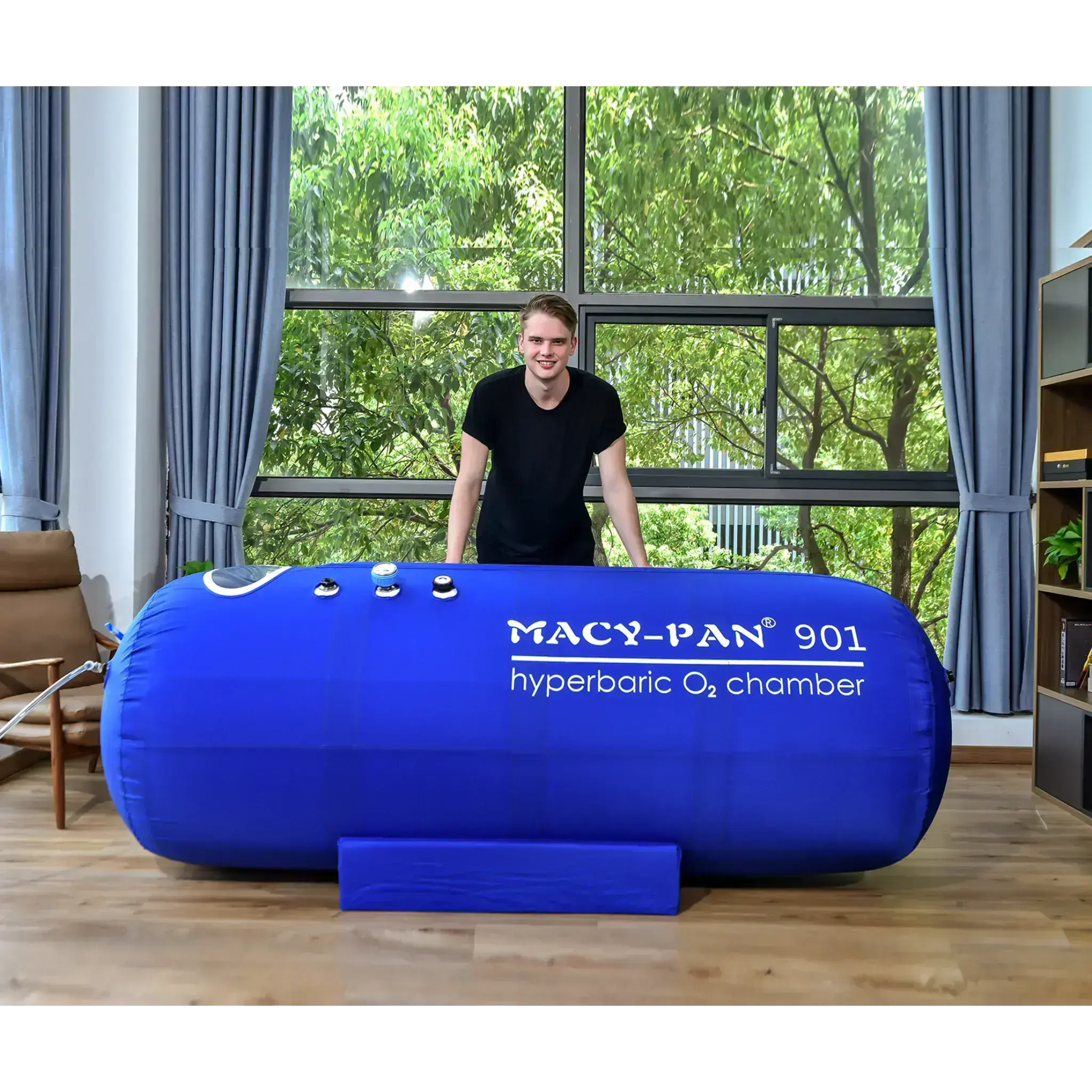 Macy-Pan ST901 hyperbaric oxygen chamber for recovery and peak performance at home.