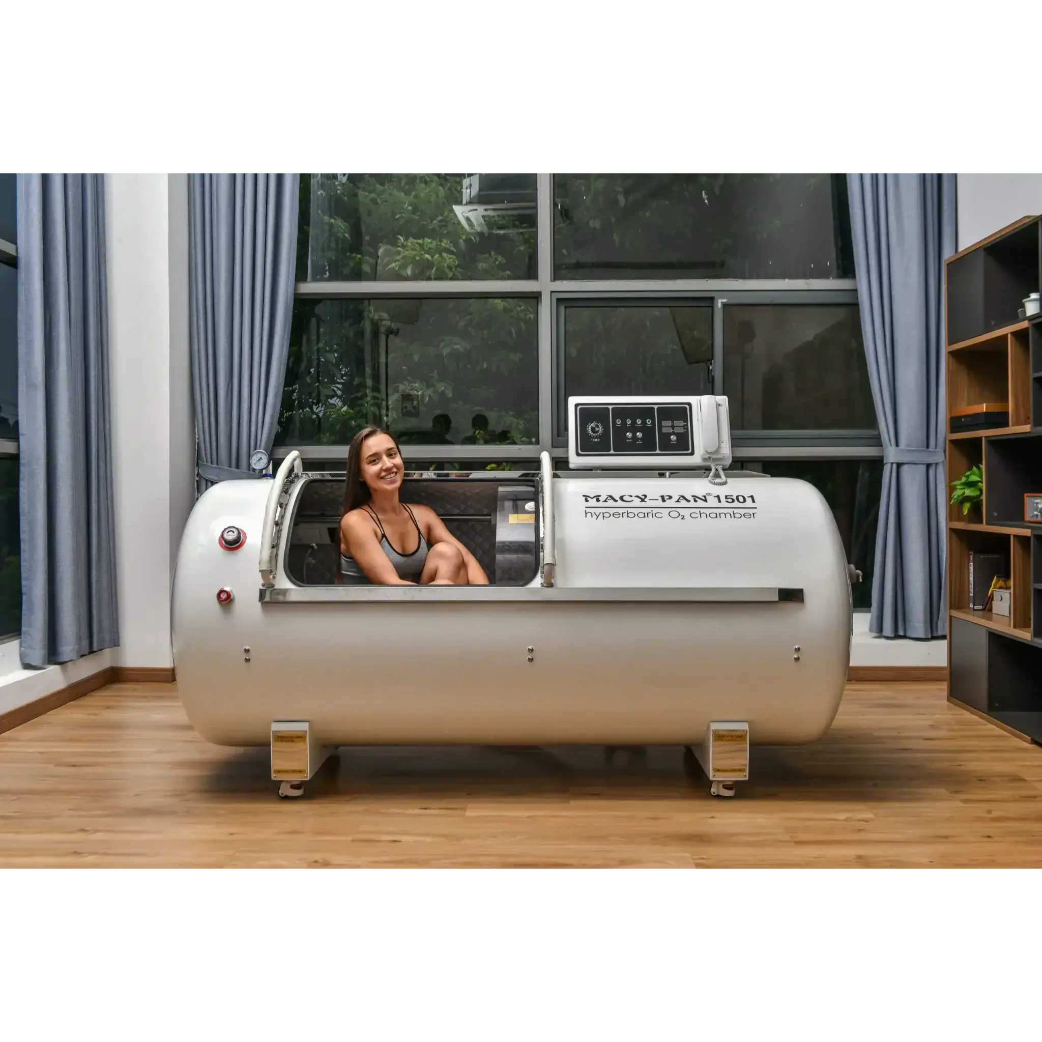 Macy-Pan HP1501 hyperbaric oxygen therapy chamber for faster recovery and enhanced well-being.