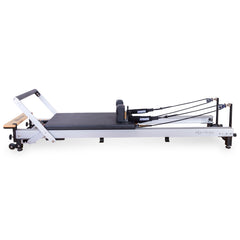 C8-Pro reformer carriage, footbar and shoulder rests from the side