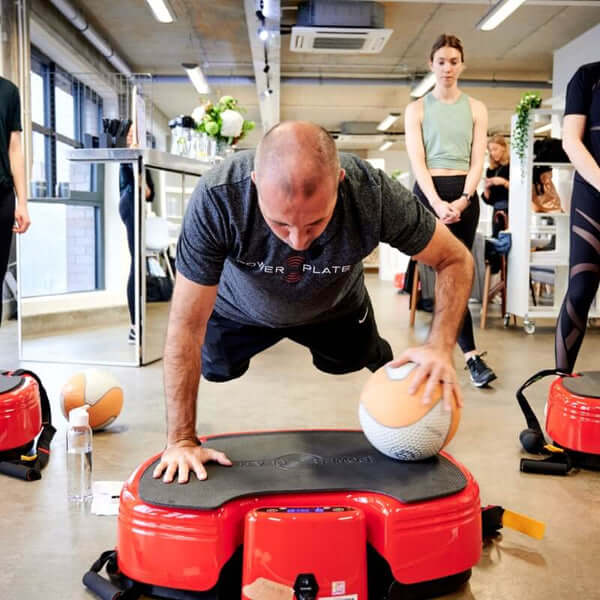 Power Plate MOVE group fitness class