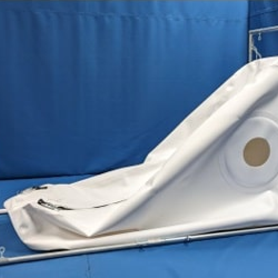 Newtowne C4-Shoe Hyperbaric Chamber, view 6, RecovAthlete