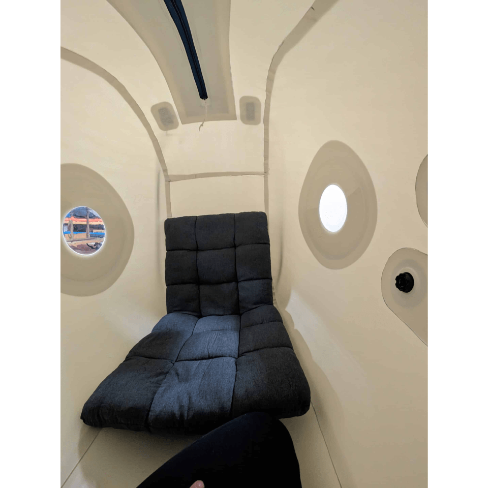 Newtowne C4-Shoe Hyperbaric Chamber, view 8, RecovAthlete