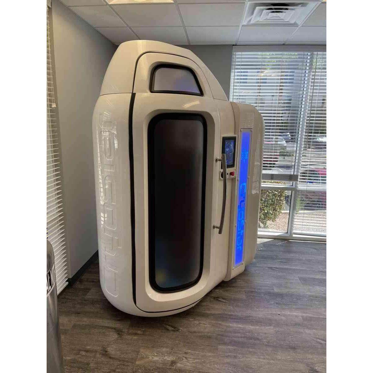 Vacuactivus CryoStar Antarctica Whole Body Chamber Nitrogen, view 21, RecovAthlete