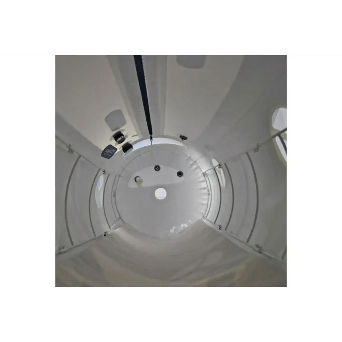 Interior view of the Macy-Pan Hyperbaric Oxygen Therapy Chamber ST702, designed for optimal recovery and performance.