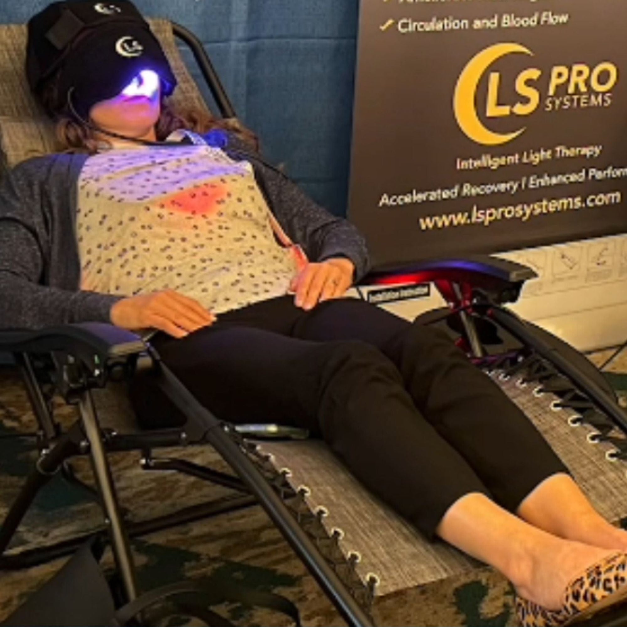 LS PRO Systems Sports Recovery Red Light Therapy Pad Set, view 2, RecovAthlete