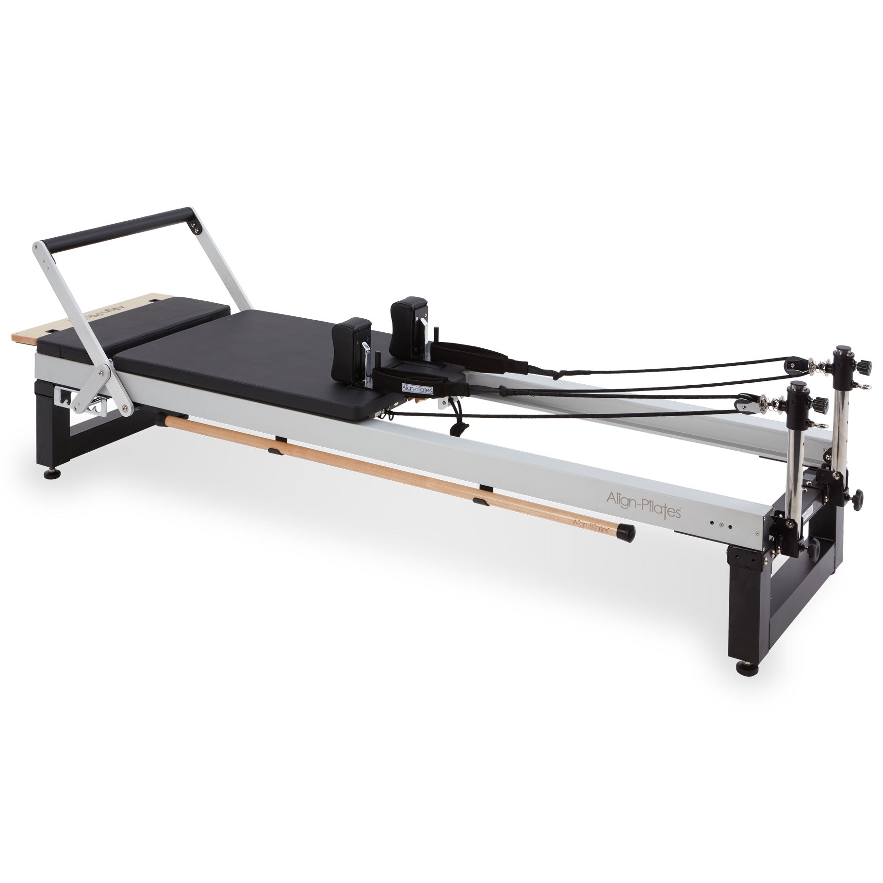 A8-Pro reformer carriage, footbar and shoulder rests seen from the side