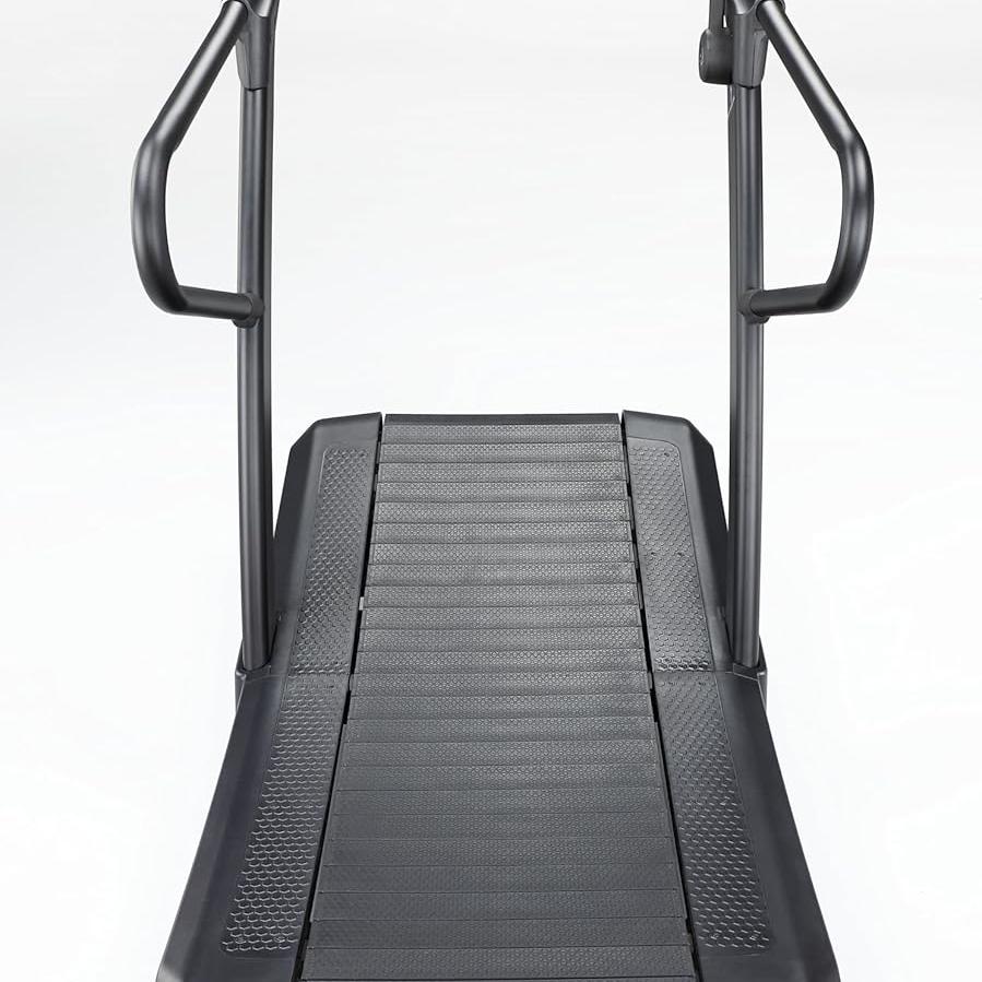 cascade ultra runner CLOSE VIEW