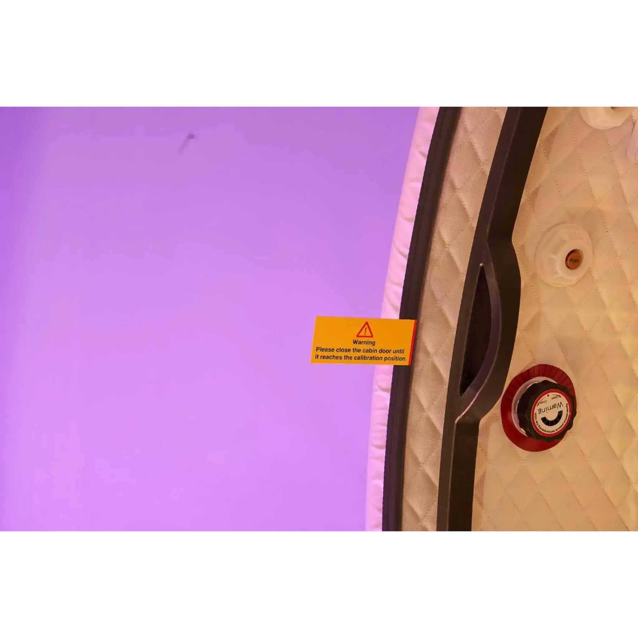 Close-up of the warning label on a Macy-Pan Hyperbaric Oxygen Therapy Chamber HE5000, featuring safety instructions.