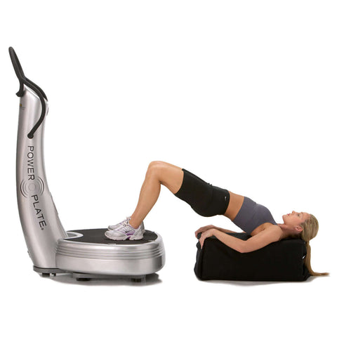 women exercising on Power Plate Pro5 fitness equipment with vibration technology
