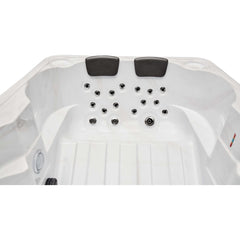 Luxury Spas Regal 4-person Luxury Hot Tub