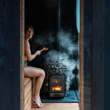 HUUM HIVE HEAT Wood Burning Stove Kit w/ Chimney, Floor Protection and Stones