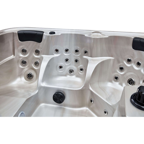 Luxury Spas ECLIPSE 6-person Spa